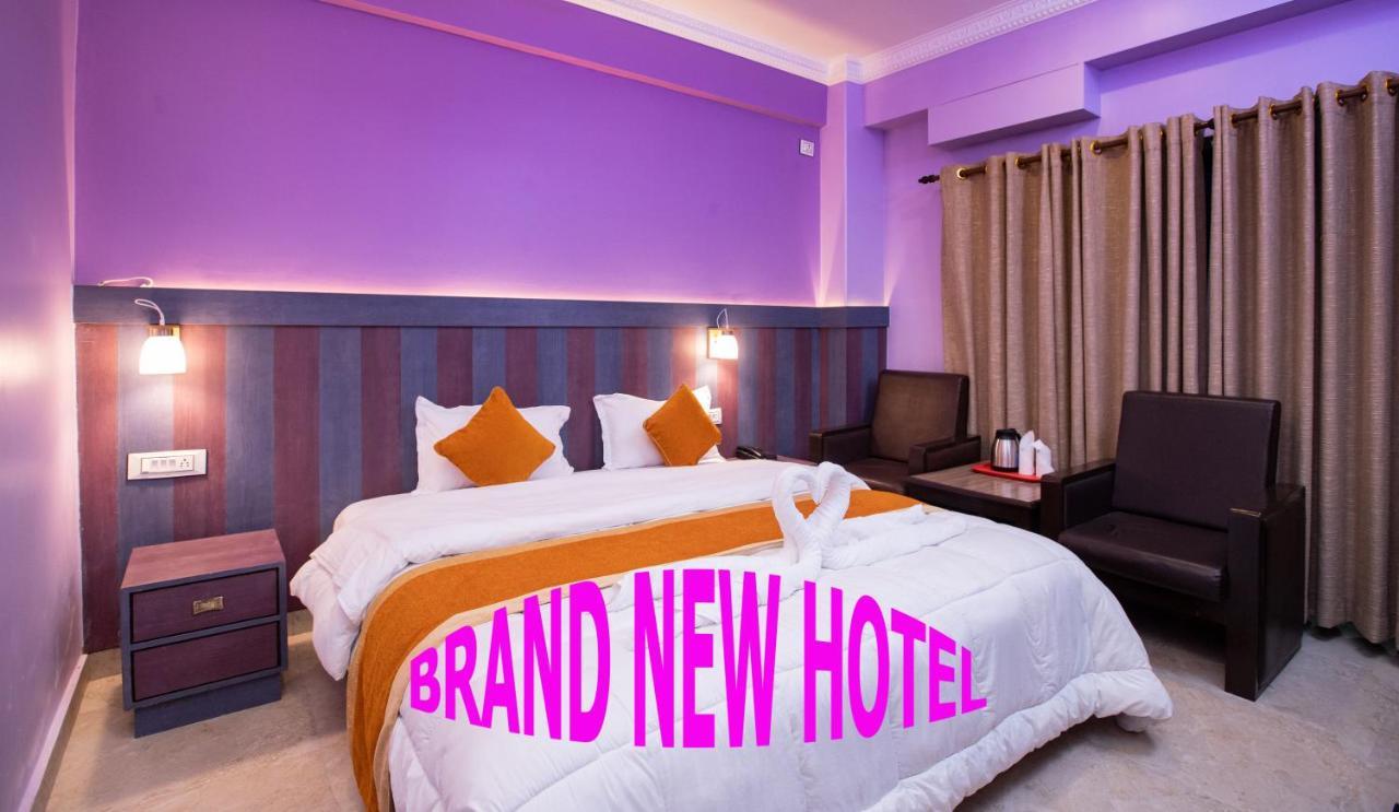 Hotel Visitors Inn , بوكْرا المظهر الخارجي الصورة